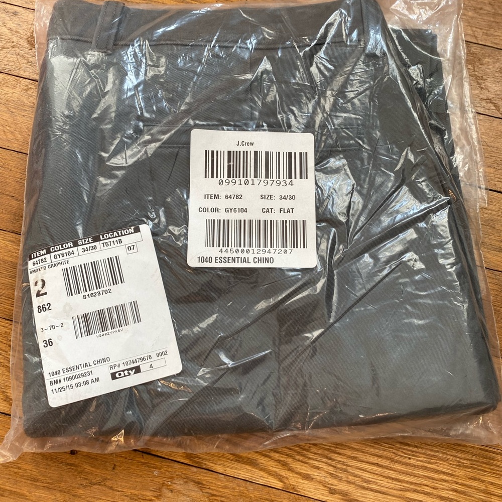 J. Crew Essential Chino 34/30 smoked graphite
